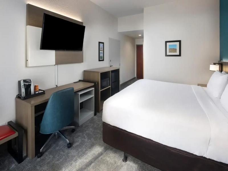 Comfort Inn & Suites Dahlonega University Area image