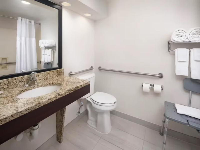 Comfort Inn & Suites Dahlonega University Area image