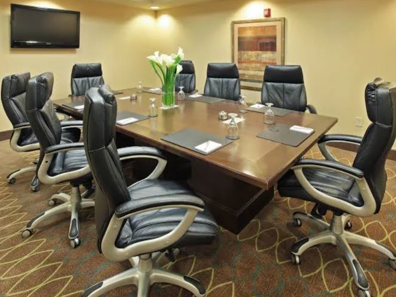 Wyndham Grand Executive Center Little Rock Airport