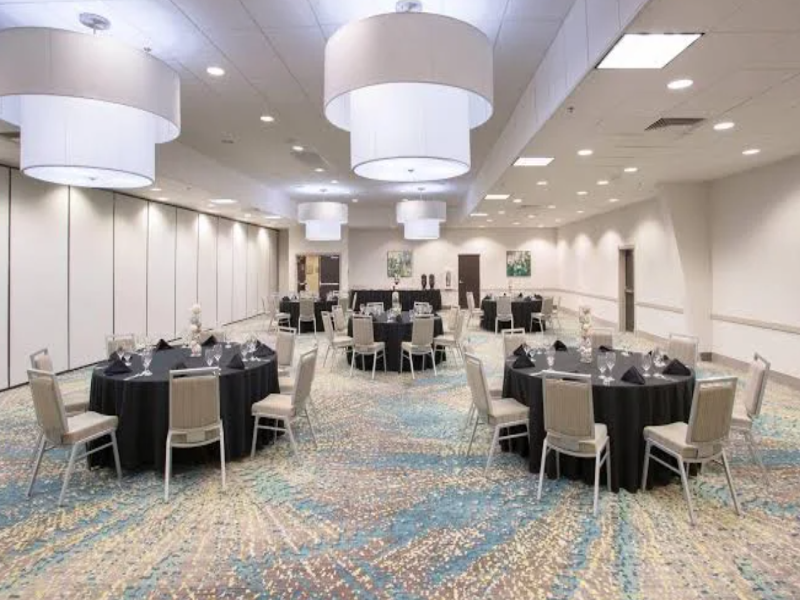 Wyndham Grand Executive Center Little Rock Airport