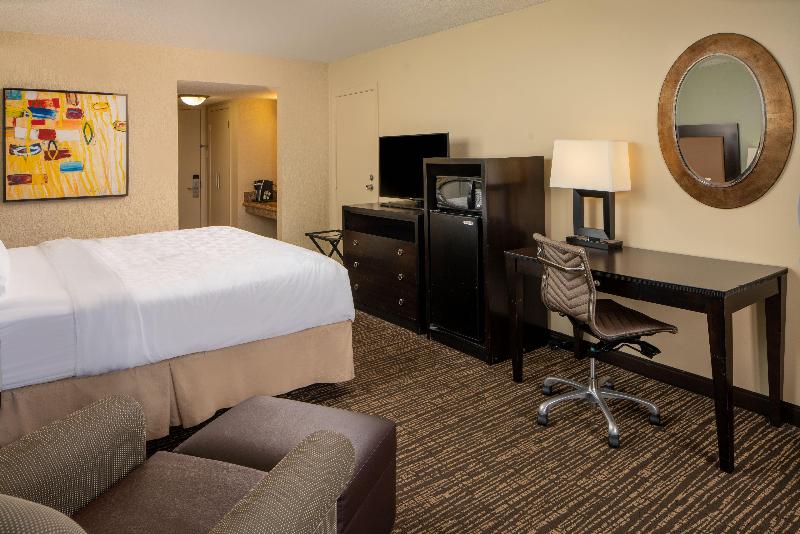 Holiday Inn Resort Galveston On The Beach image