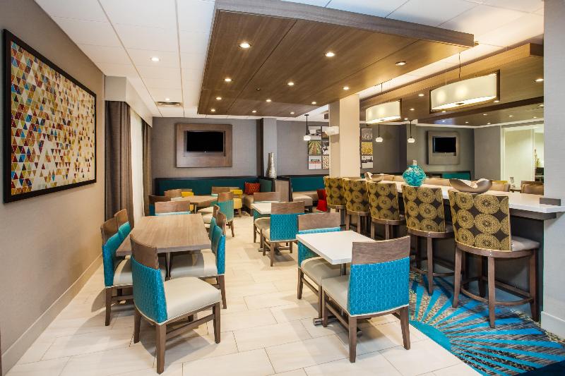 Holiday Inn Express and Suites Litchfield West image