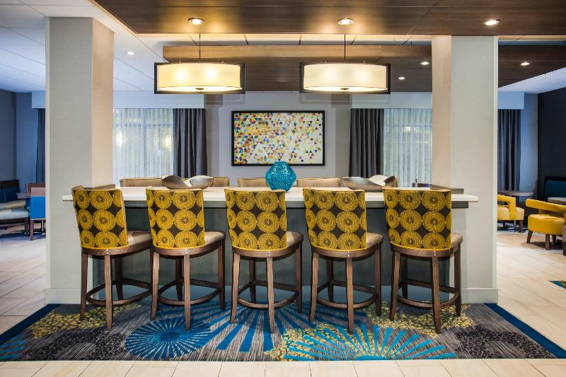 Holiday Inn Express and Suites Litchfield West image