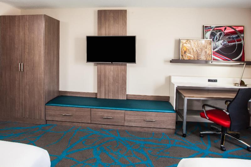 Holiday Inn Express and Suites Litchfield West image