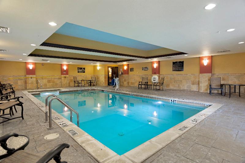 Holiday Inn Express and Suites DFW West Hurst