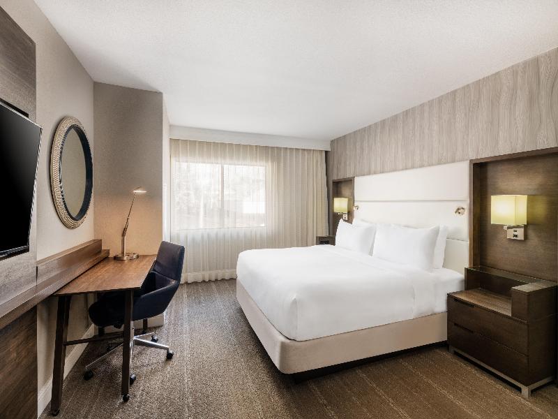 Crowne Plaza Atlanta Sw - Peachtree City By IHG image