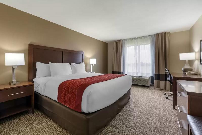 Comfort Inn and Suites Goodland image 4