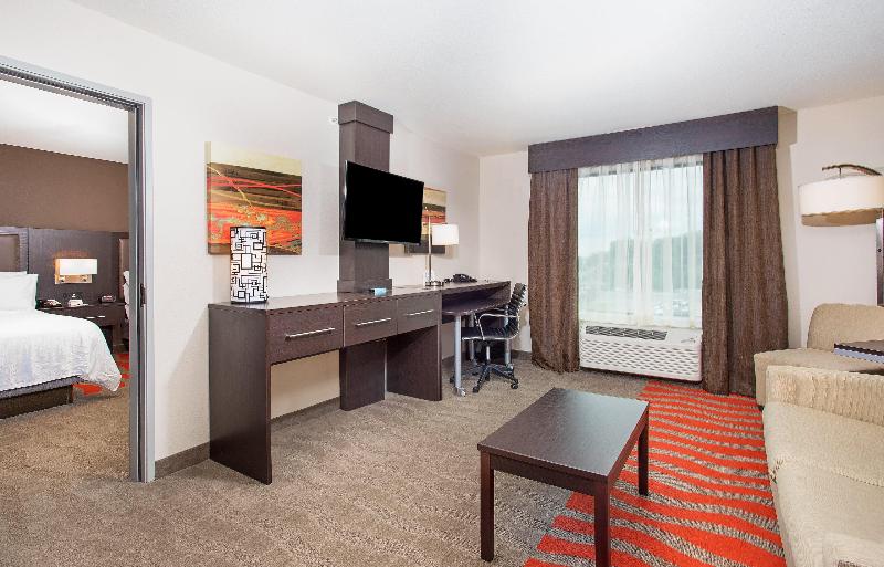 Holiday Inn Express & Suites Glasgow image