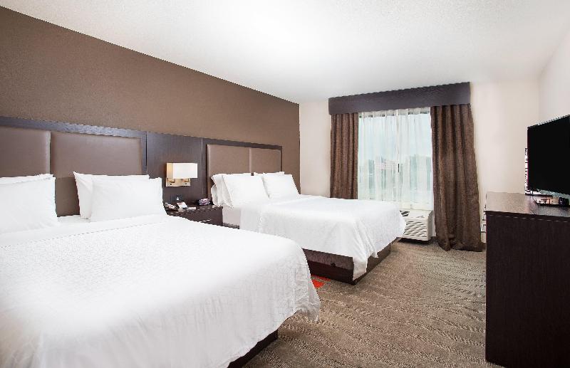 Holiday Inn Express & Suites Glasgow image