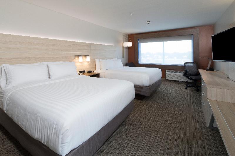 Holiday Inn Express & Suites Bay City By IHG photo 15