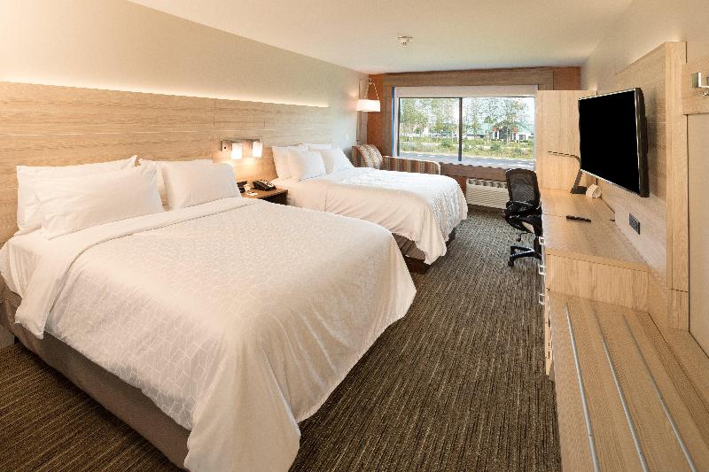 Holiday Inn Express & Suites Bay City By IHG photo 16