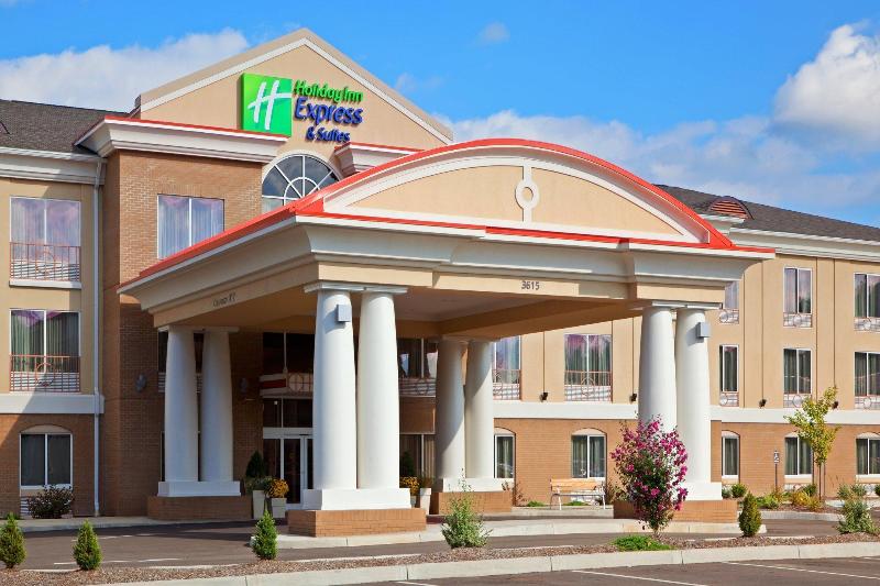 Holiday Inn Express & Suites Binghamton University