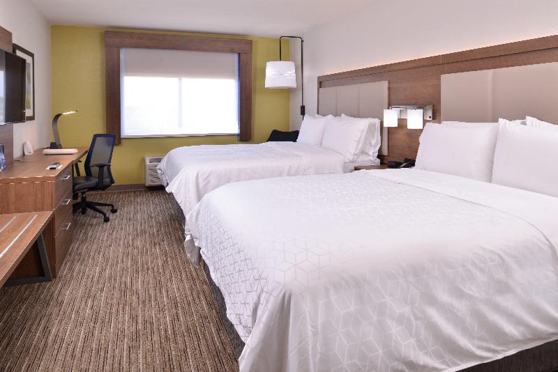 Holiday Inn Express & Suites Mesquite image