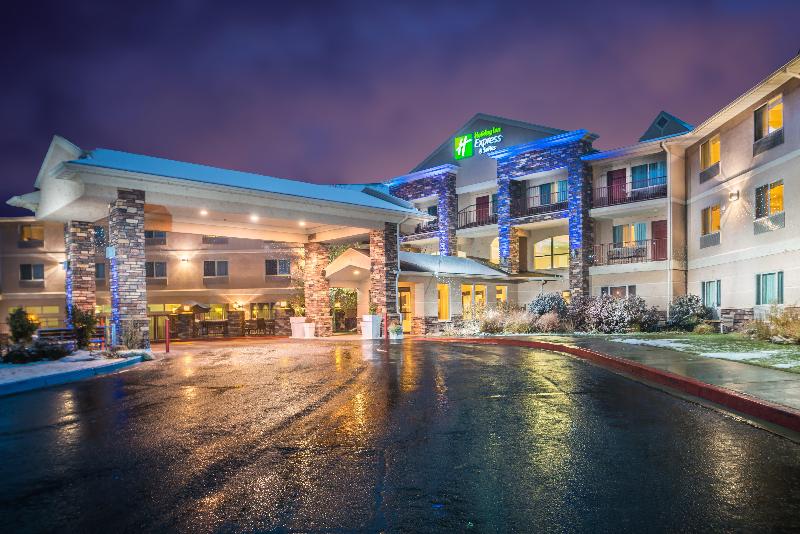 Holiday Inn Express & Suites Gunnison By IHG image