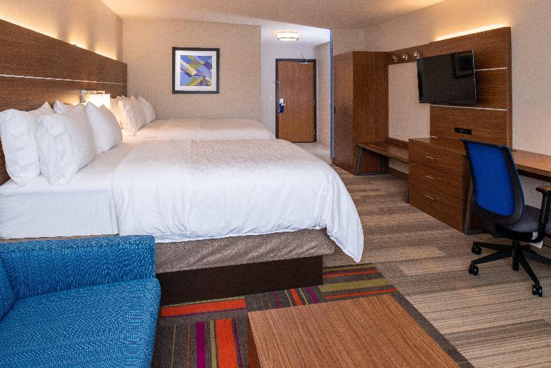 Holiday Inn Express & Suites Gunnison By IHG image