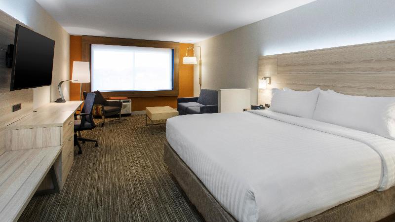 Holiday Inn Express and Suites Medina photo 10
