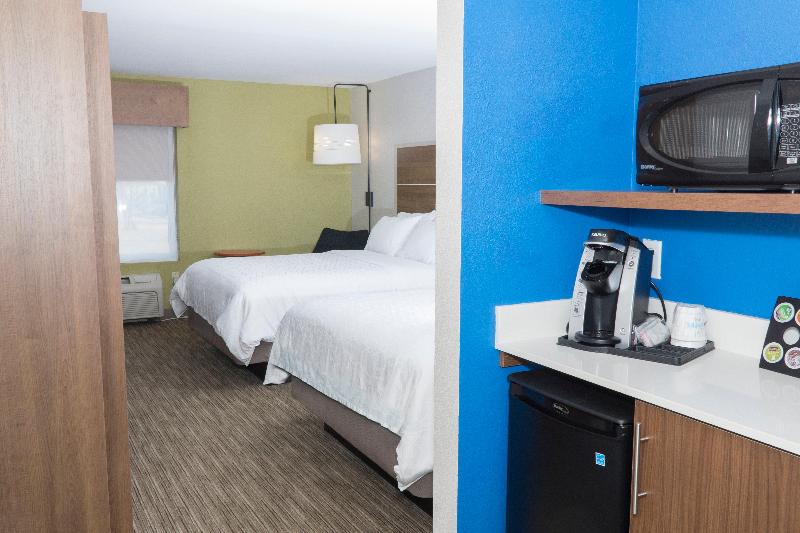 Holiday Inn Express & Suites Madison By IHG image