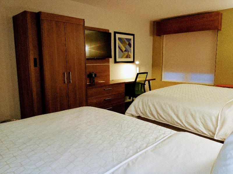 Holiday Inn Express & Suites Madison By IHG image