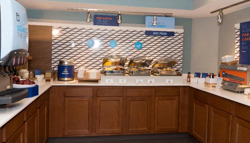 Holiday Inn Express & Suites Madison By IHG image