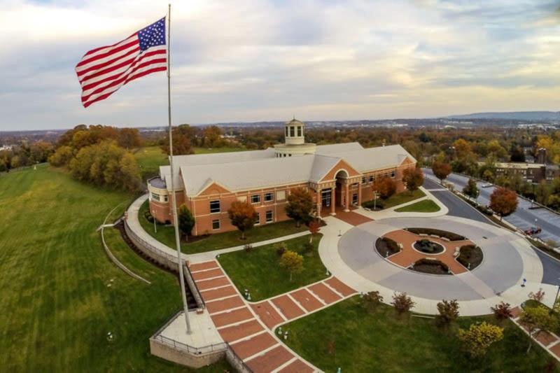 Holiday Inn Express Harrisburg S New Cumberland