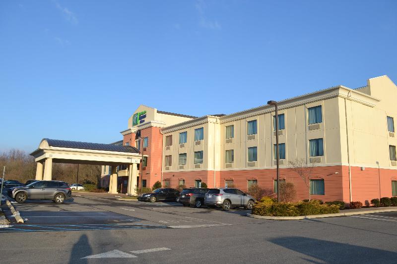 Holiday Inn Express Selinsgrove University Area image