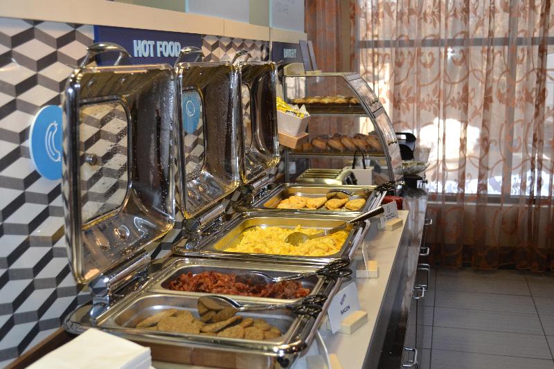 Holiday Inn Express Selinsgrove University Area image