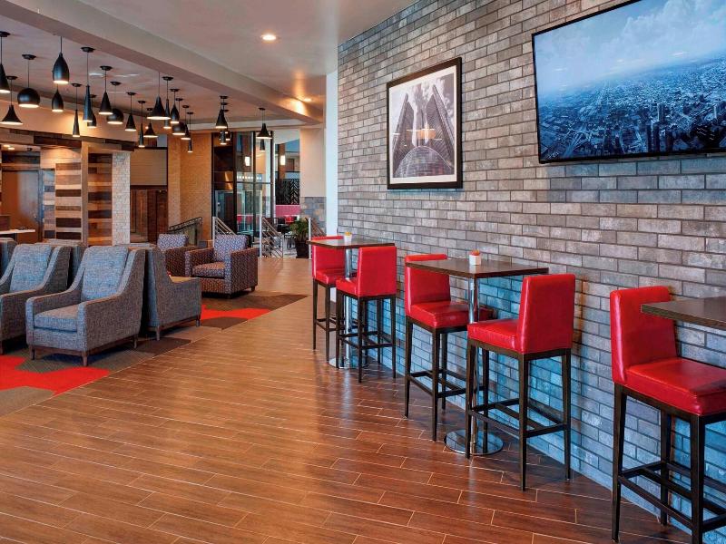 Four Points by Sheraton Detroit Novi image