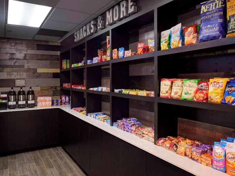 Four Points by Sheraton Detroit Novi image