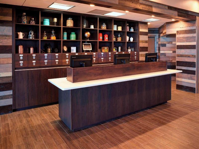 Four Points by Sheraton Detroit Novi image