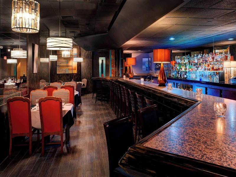Four Points by Sheraton Detroit Novi image