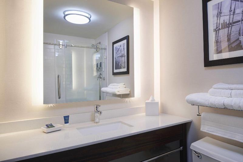 Four Points by Sheraton Detroit Novi image
