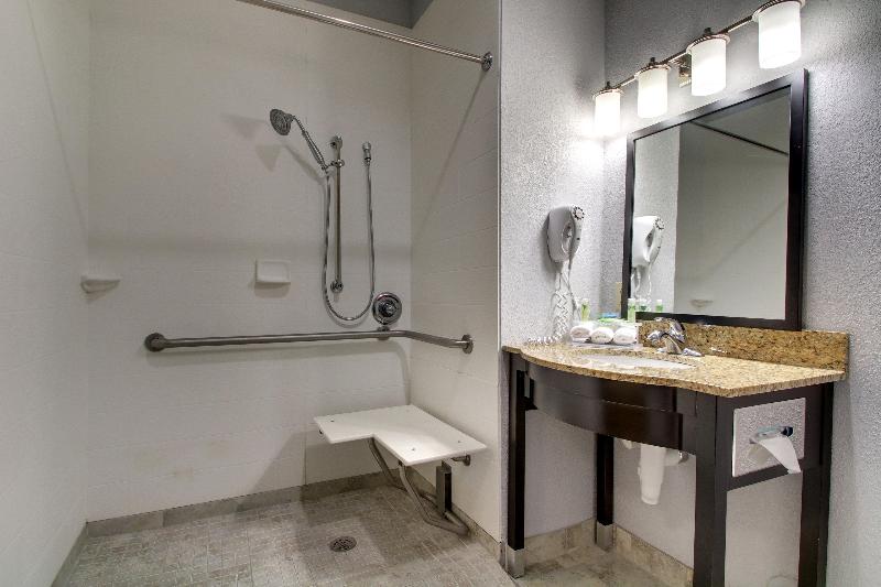 Holiday Inn Express & Suites Natchez South By IHG photo 16