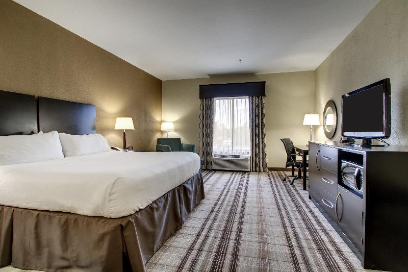 Holiday Inn Express & Suites Natchez South By IHG image