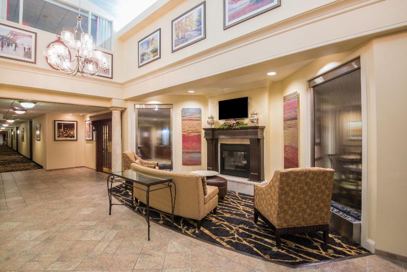 Holiday Inn Express & Suites Sharon-Hermitage IHG image