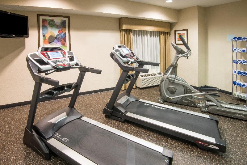 Holiday Inn Express & Suites Sharon-Hermitage IHG image