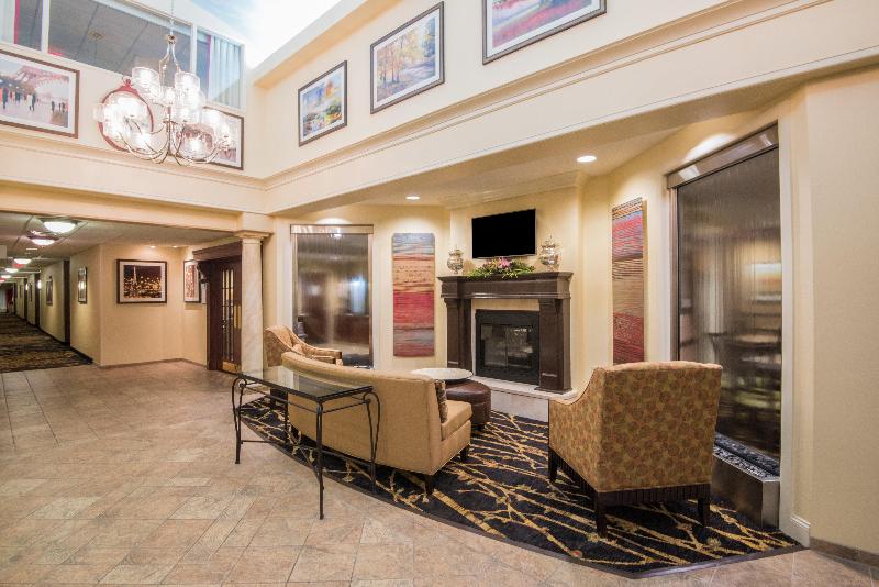 Holiday Inn Express & Suites Sharon-Hermitage IHG image