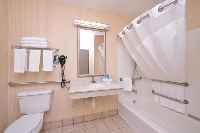 Best Western Plus Bend North image