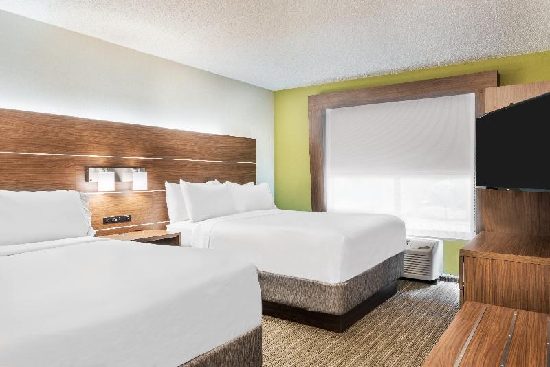Holiday Inn Express & Suites Bentonville By IHG photo 16