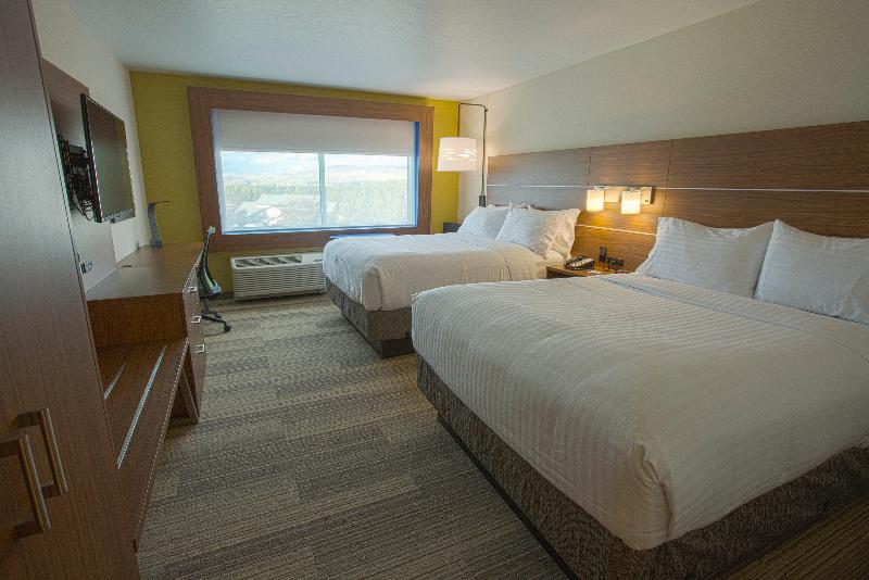 Holiday Inn Express and Suites Boise Airport image
