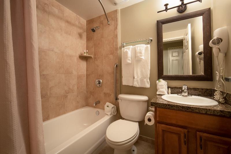 Holiday Inn Club Vacations Mount Ascutney Resort image