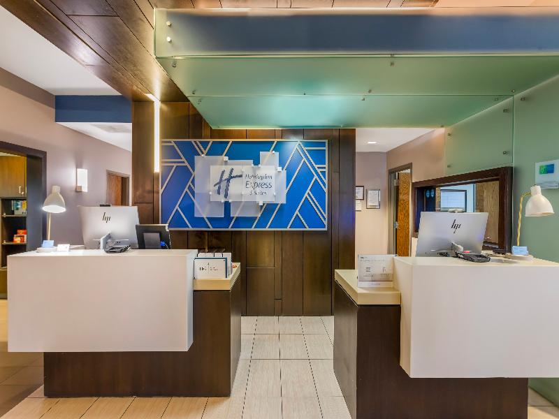 Holiday Inn Express & Suites Hot Springs