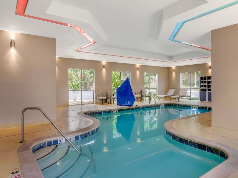 Holiday Inn Express & Suites Hot Springs