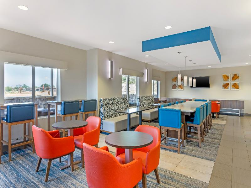 Holiday Inn Express & Suites Hot Springs