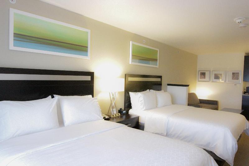 Holiday Inn Express & Suites Montgomery By IHG photo 24