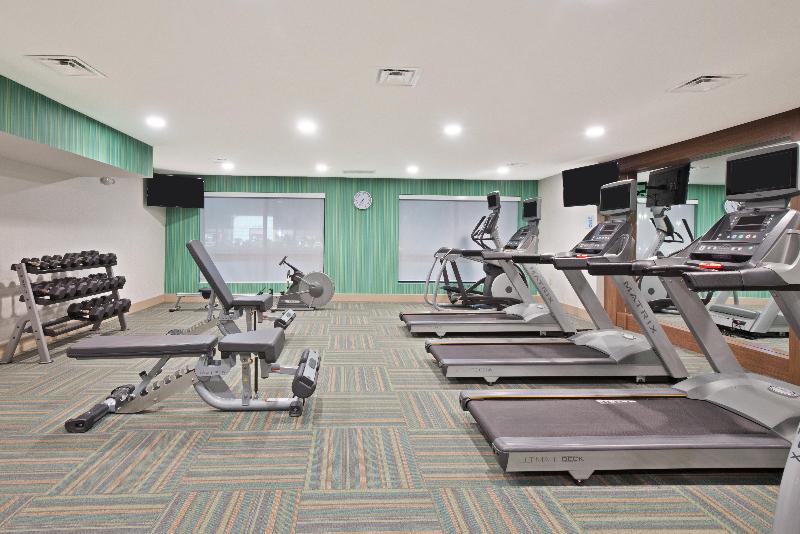Holiday Inn Express and Suites Uniontown image