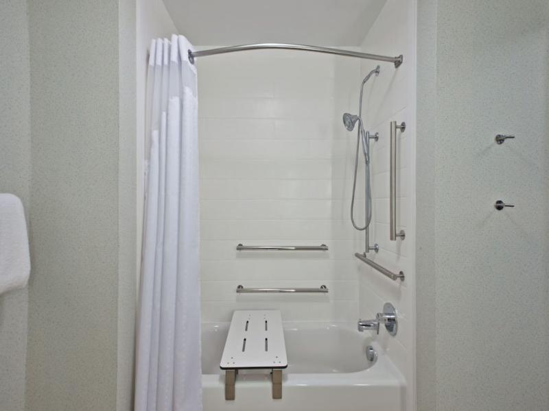 Holiday Inn Express and Suites Uniontown image