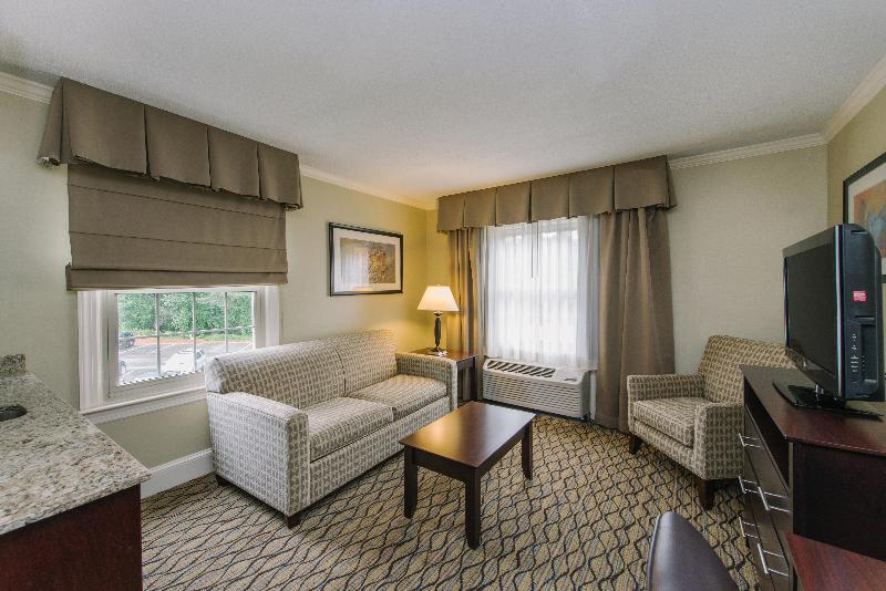 Holiday Inn Express & Suites Merrimack By IHG photo 24