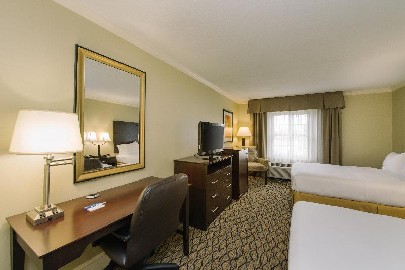 Holiday Inn Express & Suites Merrimack By IHG photo 11