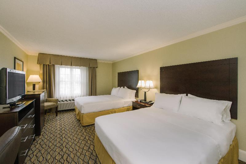 Holiday Inn Express & Suites Merrimack By IHG photo 13