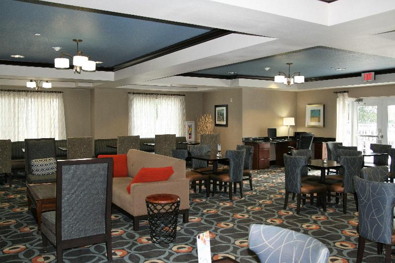 Holiday Inn Express & Suites Brooksville West IHG image